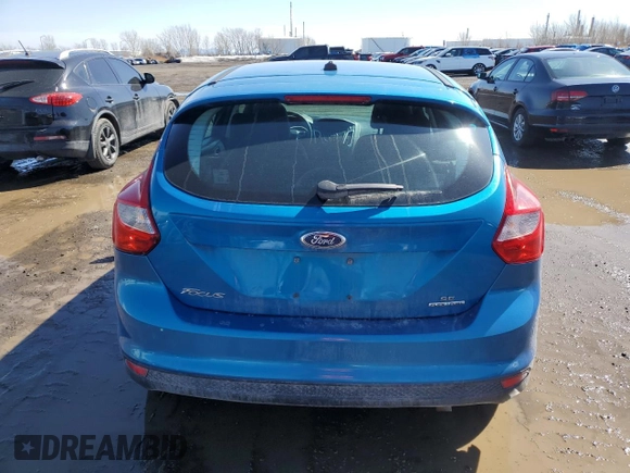 2014 Ford Focus SE with VIN 1FADP3K26EL334879, listed as a Copart auction lot 49609525 with 197,619 mi miles and Salvage Title. Bid and sale history available at carsss.com. Image 6.