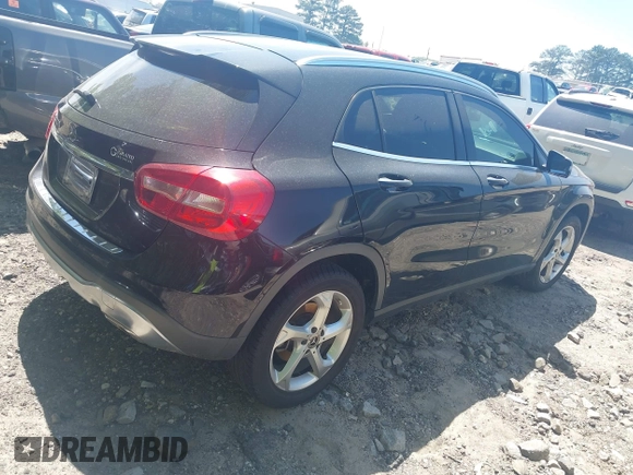2018 Mercedes-Benz GLA 250 z VIN WDCTG4EB5JJ462795, wystawiony jako IAAI lot #41995667 z przebiegiem 126 940 mil mil oraz . Historia ofert i sprzedaży dostępna na DreamBid. Obrazek 4.