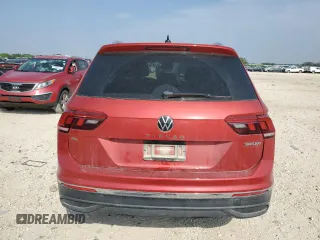 2022 Volkswagen Tiguan SE z VIN 3VV3B7AX8NM013029, wystawiony jako Copart lot #50613465 z przebiegiem 47 819 mil mil oraz Szkoda całkowita • Salvage title. Historia ofert i sprzedaży dostępna na DreamBid. Obrazek 6.