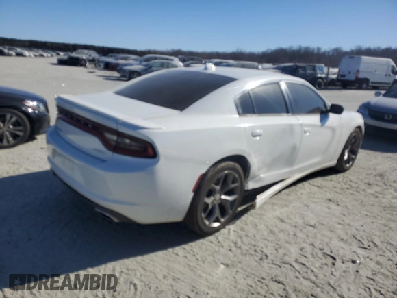 2015 Dodge Charger SXT with VIN 2C3CDXHG9FH915076, listed as a Copart auction lot 46792735 with 156,199 mi miles and Salvage Title. Bid and sale history available at DreamBid. Image 3.