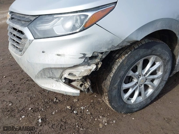 2019 Chevrolet Equinox LT with VIN 2GNAXKEV8K6110828, listed as a IAAI auction lot 41642376 with 84,825 mi miles. Bid and sale history available at carsss.com. Image 6.