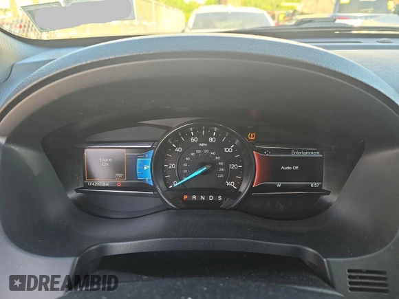 2016 Ford Explorer XLT z VIN 1FM5K8DH4GGD20336, wystawiony jako Copart lot #58873765 z przebiegiem 174 293 mil mil oraz Czysty tytuł • Clean title. Historia ofert i sprzedaży dostępna na DreamBid. Obrazek 8.