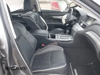 2017 Infiniti Q70L 3.7 with VIN JN1BY1PR9HM210745, listed as a IAAI auction lot 41511737 with 75,978 mi miles. Bid and sale history available at carsss.com. Image 5.