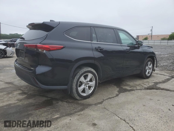 2020 Toyota Highlander L with VIN 5TDCZRBH9LS001983, listed as a Copart auction lot 56965735 with 44,090 mi miles and Salvage title. Bid and sale history available at DreamBid. Image 3.