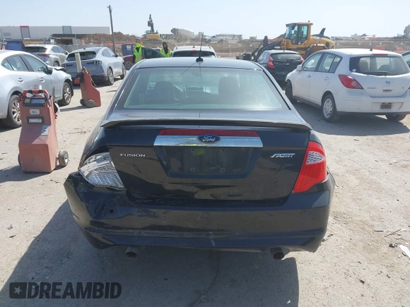 2010 Ford Fusion SPORT with VIN 3FAHP0KC3AR193368, listed as a IAAI auction lot 41819046 with 174,057 mi miles. Bid and sale history available at carsss.com. Image 16.