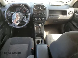 2017 Jeep Patriot Latitude with VIN 1C4NJPFB1HD184633, listed as a Copart auction lot 52252965 with 159,773 mi miles and Salvage Title. Bid and sale history available at DreamBid. Image 8.