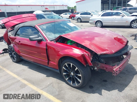 2007 Ford Mustang Deluxe with VIN 1ZVFT84N375262112, listed as a IAAI auction lot 42298758 with 146,489 mi miles and . Bid and sale history available at DreamBid. Image 1.