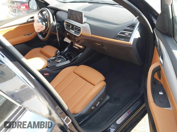 2024 BMW X3 sDrive30i with VIN WBX47DP07RN272655, listed as a IAAI auction lot 41018753 with 11,330 mi miles and . Bid and sale history available at DreamBid. Image 5.