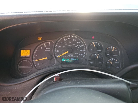 1999 GMC New Sierra 1500 SLE with VIN 1GTEC14W3XE516349, listed as a Copart auction lot 39172684 with 105,811 mi miles and Salvage Title. Bid and sale history available at carsss.com. Image 9.