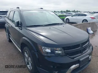 2017 Dodge Journey Crossroad Plus z VIN 3C4PDCGGXHT590777, wystawiony jako IAAI lot #42409090 z przebiegiem 139 219 mil mil oraz . Historia ofert i sprzedaży dostępna na DreamBid. Obrazek 6.