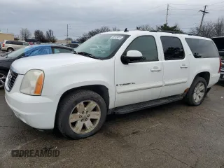 2008 GMC Yukon XL SLT 4SB with VIN 1GKFK16378J193947, listed as a Copart auction lot 44594965 with 199,254 mi miles and Salvage Title. Bid and sale history available at carsss.com. Image 1.
