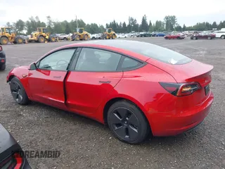 2023 Tesla Model 3 с VIN 5YJ3E1EA6PF601480, выставлен на аукционе IAAI как лот 42291689 с пробегом 21 565 миль миль и . История ставок и продаж доступна на DreamBid. Изображение 13.