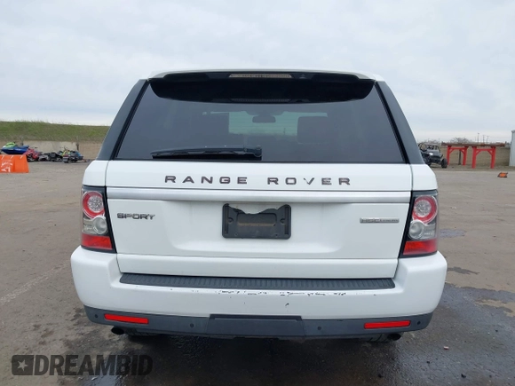 2013 Land Rover Range Rover Sport HSE LUX with VIN SALSK2D48DA774176, listed as a IAAI auction lot 41563083 with 118,979 mi miles. Bid and sale history available at carsss.com. Image 16.