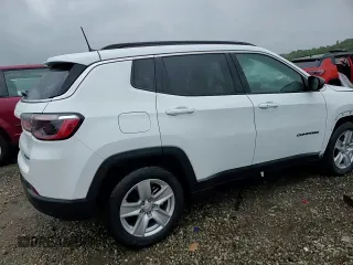 2022 Jeep Compass Altitude with VIN 3C4NJCBB3NT204949, listed as a Copart auction lot 57820975 with 18,098 mi miles and Salvage title. Bid and sale history available at DreamBid. Image 14.