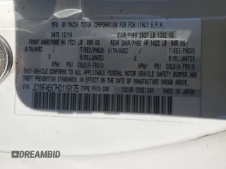2017 FIAT 124 Spider Lusso z VIN JC1NFAEK7H0119175, wystawiony jako Copart lot #89142865 z przebiegiem Nie podano mil oraz Szkoda całkowita • Salvage title. Historia ofert i sprzedaży dostępna na DreamBid. Obrazek 12.