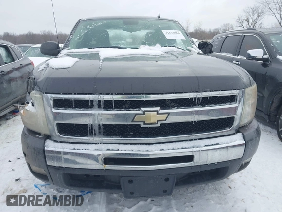2010 Chevrolet Silverado 1500 LT with VIN 1GCSCSE04AZ294133, listed as a IAAI auction lot 41620868 with 190,835 mi miles and . Bid and sale history available at DreamBid. Image 12.
