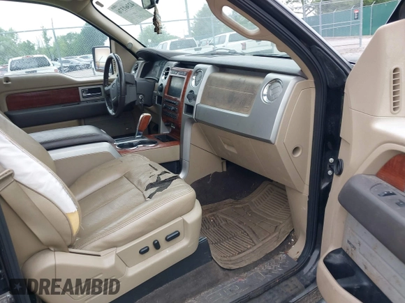 2009 Ford F-150 XL z VIN 1FTPW14V59FA75196, wystawiony jako IAAI lot #42361376 z przebiegiem 218 536 mil mil oraz . Historia ofert i sprzedaży dostępna na DreamBid. Obrazek 5.