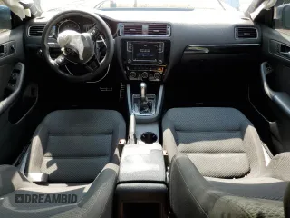 2016 Volkswagen Jetta SE with VIN 3VWD07AJ8GM352670, listed as a Copart auction lot 62394195 with 182,293 mi miles and Salvage title. Bid and sale history available at DreamBid. Image 8.