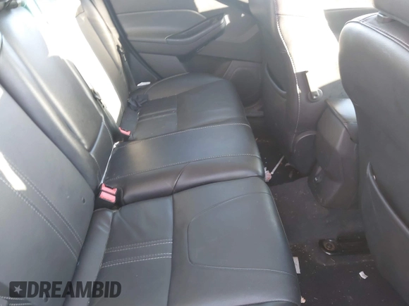 2014 Ford Focus SE with VIN 1FADP3K25EL183243, listed as a IAAI auction lot 41711685 with 222,008 mi miles. Bid and sale history available at carsss.com. Image 8.
