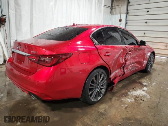 2020 Infiniti Q50 Red Sport 400 with VIN JN1FV7AR7LM660179, listed as a Copart auction lot 89016435 with 33,500 mi miles and Salvage Title. Bid and sale history available at carsss.com. Image 3.