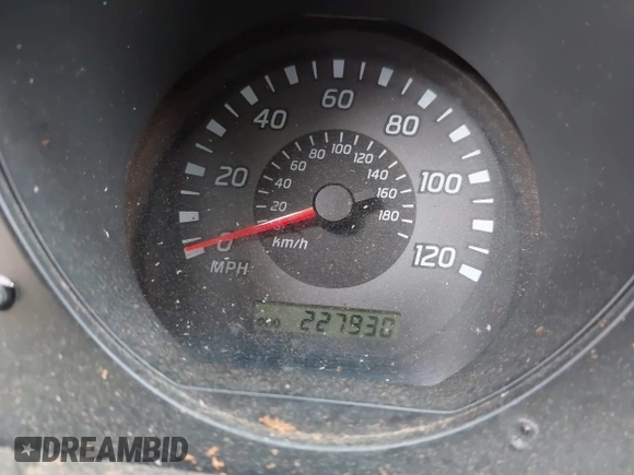 2002 Nissan Xterra XE z VIN 5N1ED28T72C530922, wystawiony jako IAAI lot #41912512 z przebiegiem 227 930 mil mil oraz . Historia ofert i sprzedaży dostępna na DreamBid. Obrazek 16.