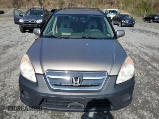 2005 Honda CR-V EX with VIN SHSRD78895U346287, listed as a Copart auction lot 53640175 with 141,422 mi miles and Clean Title. Bid and sale history available at carsss.com. Image 5.