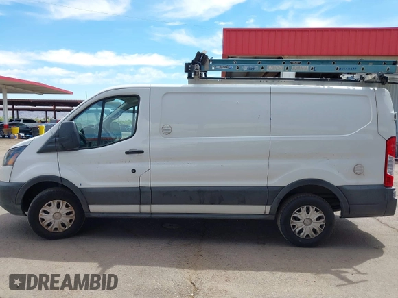 2019 Ford Transit with VIN 1FTYR1YM2KKA26600, listed as a IAAI auction lot 42071985 with 141,993 mi miles. Bid and sale history available at carsss.com. Image 14.