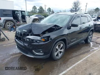 2020 Jeep Cherokee Limited with VIN 1C4PJLDB0LD560770, listed as a IAAI auction lot 41721370 with 116,245 mi miles. Bid and sale history available at carsss.com. Image 19.