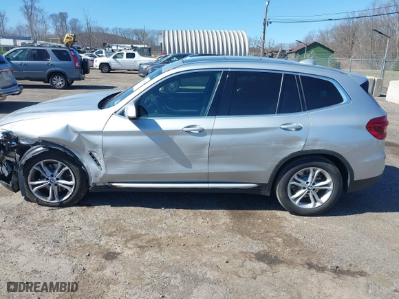 2018 BMW X3 xDrive30i with VIN 5UXTR9C59JLD68466, listed as a IAAI auction lot 41860546 with 49,192 mi miles. Bid and sale history available at carsss.com. Image 14.