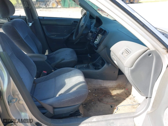 1999 Honda Civic VP with VIN 2HGEJ6616XH537100, listed as a IAAI auction lot 42018708 with 229,594 mi miles. Bid and sale history available at carsss.com. Image 5.
