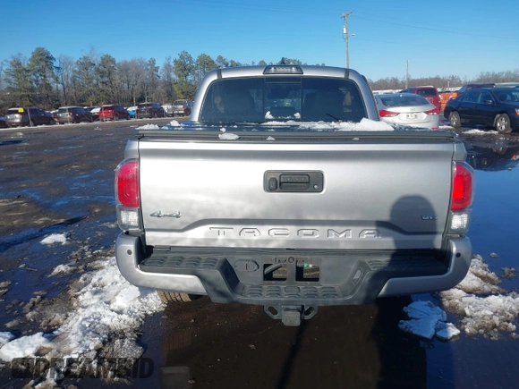 2018 Toyota Tacoma SR with VIN 3TMGZ5AN0JM169333, listed as a IAAI auction lot 41247129 with 78,466 mi miles. Bid and sale history available at carsss.com. Image 16.