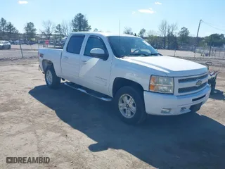 2010 Chevrolet Silverado 1500 LT with VIN 3GCRKSE35AG262187, listed as a IAAI auction lot 41883053 with 156,505 mi miles. Bid and sale history available at carsss.com. Image 1.