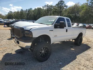 2006 Ford F-250 XL z VIN 1FTSX21P56EC57386, wystawiony jako Copart lot #48667325 z przebiegiem 172 931 mil mil oraz Szkoda całkowita • Salvage title. Historia ofert i sprzedaży dostępna na DreamBid. Obrazek 1.
