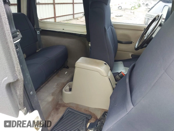 2003 Jeep Wrangler Sport with VIN 1J4FA49S43P362339, listed as a IAAI auction lot 41452901 with 208,128 mi miles and . Bid and sale history available at DreamBid. Image 8.