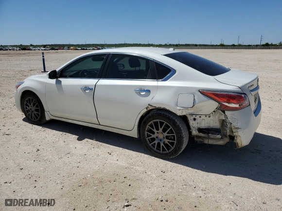 2014 Nissan Altima 2.5 SL with VIN 1N4AL3AP3EN247814, listed as a Copart auction lot 51870005 with 143,581 mi miles and Salvage Title. Bid and sale history available at carsss.com. Image 2.