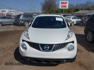 2014 Nissan Juke S with VIN JN8AF5MV2ET355896, listed as a IAAI auction lot 41840735 with 119,406 mi miles. Bid and sale history available at carsss.com. Image 6.