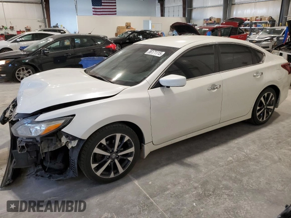 2017 Nissan Altima SR with VIN 1N4AL3AP2HN311278, listed as a Copart auction lot 56171115 with 160,202 mi miles and Salvage title. Bid and sale history available at DreamBid. Image 1.