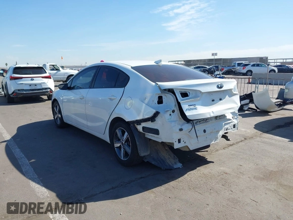 2018 Kia Forte LX with VIN 3KPFL4A71JE224522, listed as a IAAI auction lot 42136006 with 119,298 mi miles. Bid and sale history available at carsss.com. Image 6.