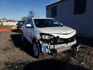 2023 Buick Encore GX Preferred with VIN KL4MMCSL6PB116438, listed as a Copart auction lot 46508135 with 11,502 mi miles and Salvage title. Bid and sale history available at DreamBid. Image 14.