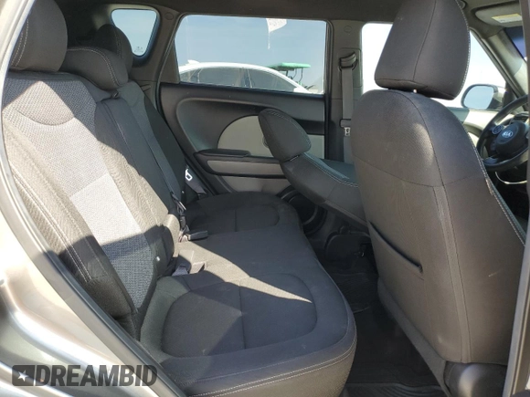 2017 Kia Soul + with VIN KNDJP3A53H7480209, listed as a Copart auction lot 44026095 with 43,485 mi miles and Salvage Title. Bid and sale history available at carsss.com. Image 12.