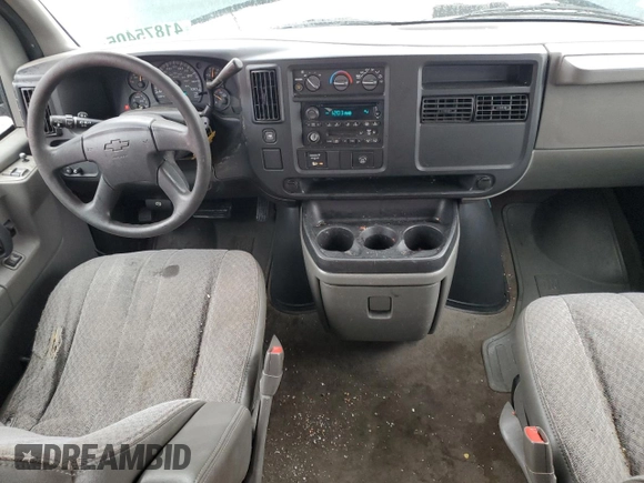 2006 Chevrolet Express Passenger with VIN 1GAHG39U161249733, listed as a Copart auction lot 41875405 with 169,037 mi miles and Clean title. Bid and sale history available at DreamBid. Image 8.