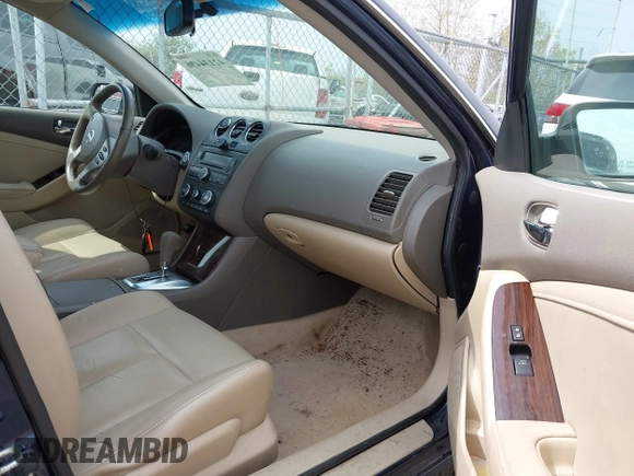 2012 Nissan Altima 2.5 with VIN 1N4AL2AP1CN546273, listed as a IAAI auction lot 42134496 with 118,438 mi miles and . Bid and sale history available at DreamBid. Image 5.