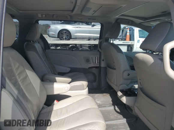2011 Toyota Sienna XLE AAS with VIN 5TDYK3DC5BS151905, listed as a Copart auction lot 89310285 with 181,859 mi miles and Salvage Title. Bid and sale history available at carsss.com. Image 11.