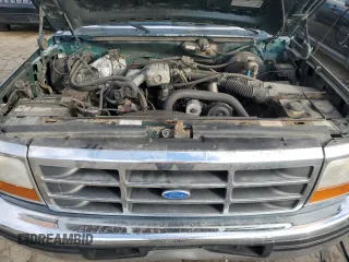 1995 Ford F-150 z VIN 1FTEF15Y2SLA71436, wystawiony jako Copart lot #53003285 z przebiegiem Nie podano mil oraz Czysty tytuł • Clean title. Historia ofert i sprzedaży dostępna na DreamBid. Obrazek 11.