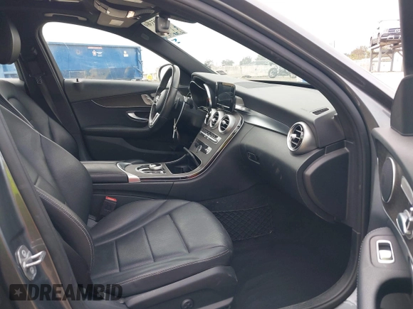 2019 Mercedes-Benz C 300 with VIN 55SWF8DB7KU312371, listed as a IAAI auction lot 42053369 with 62,767 mi miles and . Bid and sale history available at DreamBid. Image 5.
