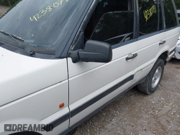 1995 Land Rover Range Rover with VIN SALPV1245SA307854, listed as a IAAI auction lot 42380784 with 197,000 mi miles and . Bid and sale history available at DreamBid. Image 12.