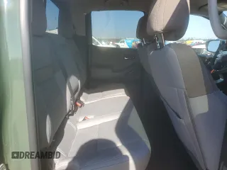 2022 Nissan Frontier S с VIN 1N6ED1EJ6NN629819, выставлен на аукционе Copart как лот 85907504 с пробегом 44 618 миль миль и Списание • Salvage title. История ставок и продаж доступна на DreamBid. Изображение 10.