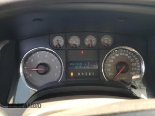 2010 Ford F-150 XL с VIN 1FTMF1CW8AKA64850, выставлен на аукционе Copart как лот 56169285 с пробегом 183 157 миль миль и Списание • Salvage title. История ставок и продаж доступна на DreamBid. Изображение 9.