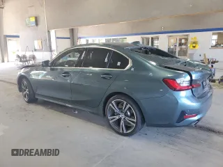2021 BMW 3 Series 330i xDrive with VIN WBA5R7C01MFK86974, listed as a Copart auction lot 69995894 with 28,926 mi miles and Salvage Title. Bid and sale history available at carsss.com. Image 2.
