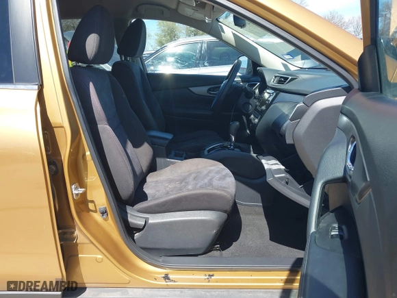 2015 Nissan Rogue S with VIN KNMAT2MT6FP510526, listed as a IAAI auction lot 41779947 with 99,132 mi miles. Bid and sale history available at carsss.com. Image 5.